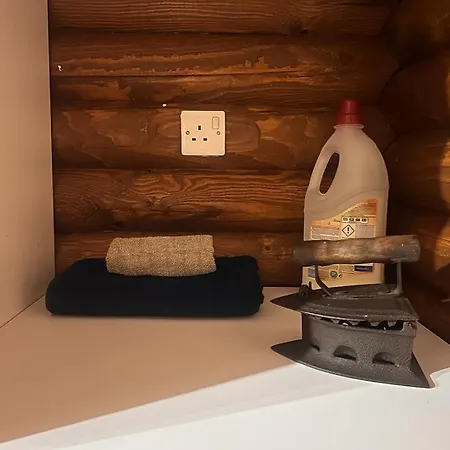 Chalet Mona's Log Cabin